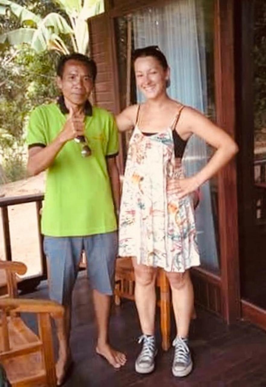 Titi Hostel นูซาเลมโบงัน ภายนอก รูปภาพ